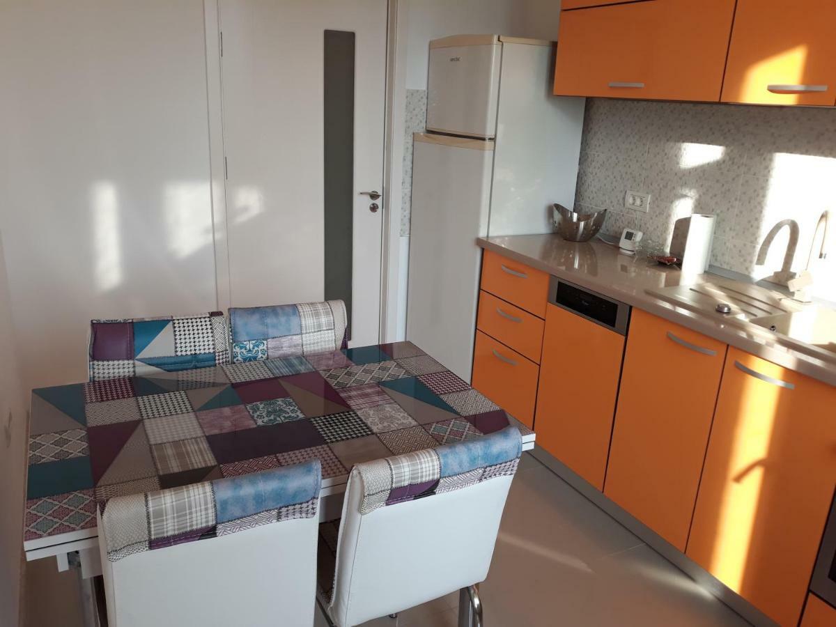 Apartament 3 Camere Constanta Exterior photo